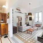 Elegant And Spacious Apartment In Rome - Metro B1