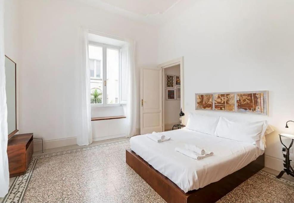 Elegant And Spacious In - Metro B1 Roma